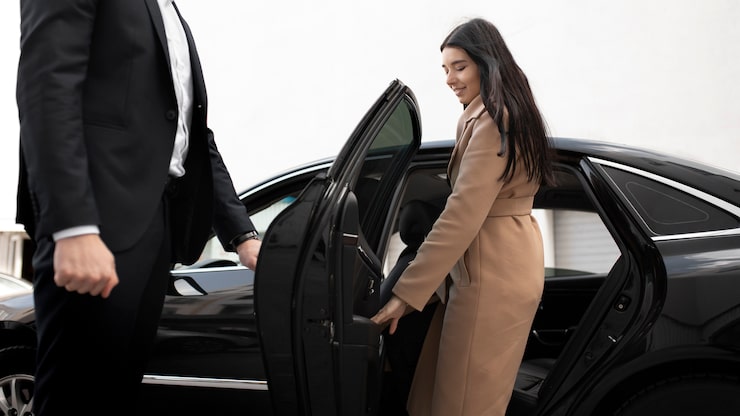 Private Car Service Singapore to Malaysia: Travel in Comfort and Style